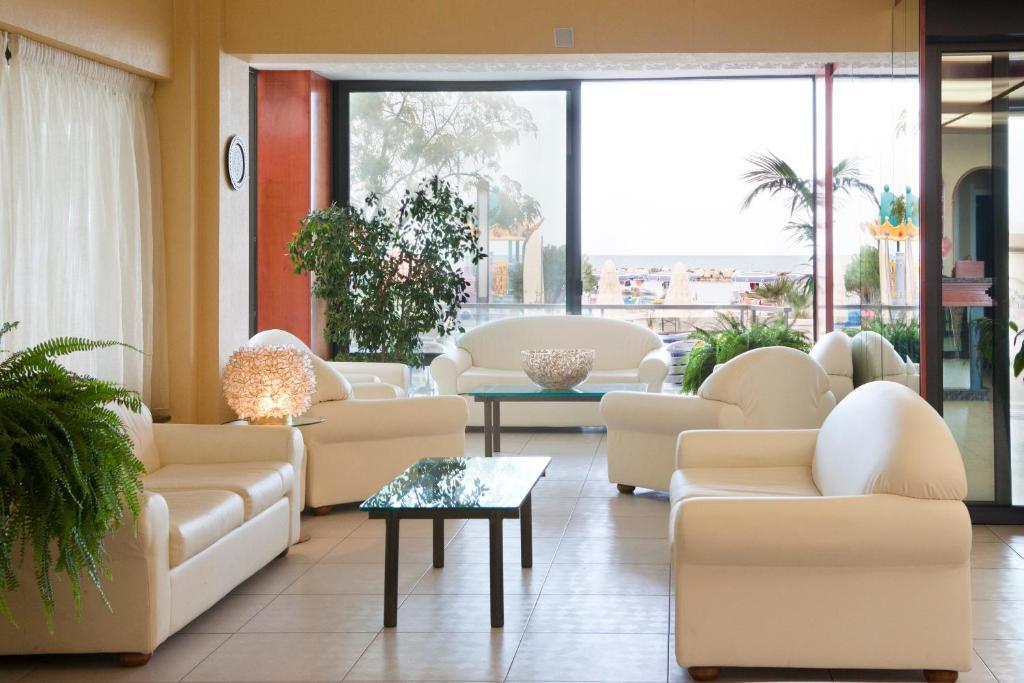 Hotel Piccadilly Bellaria-Igea Marina Buitenkant foto