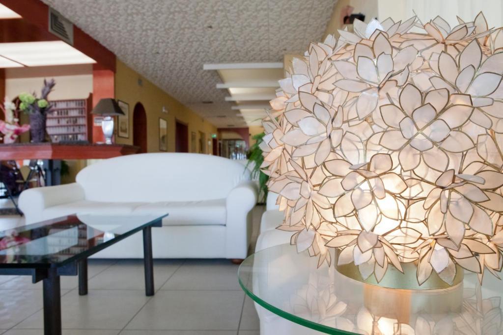 Hotel Piccadilly Bellaria-Igea Marina Buitenkant foto